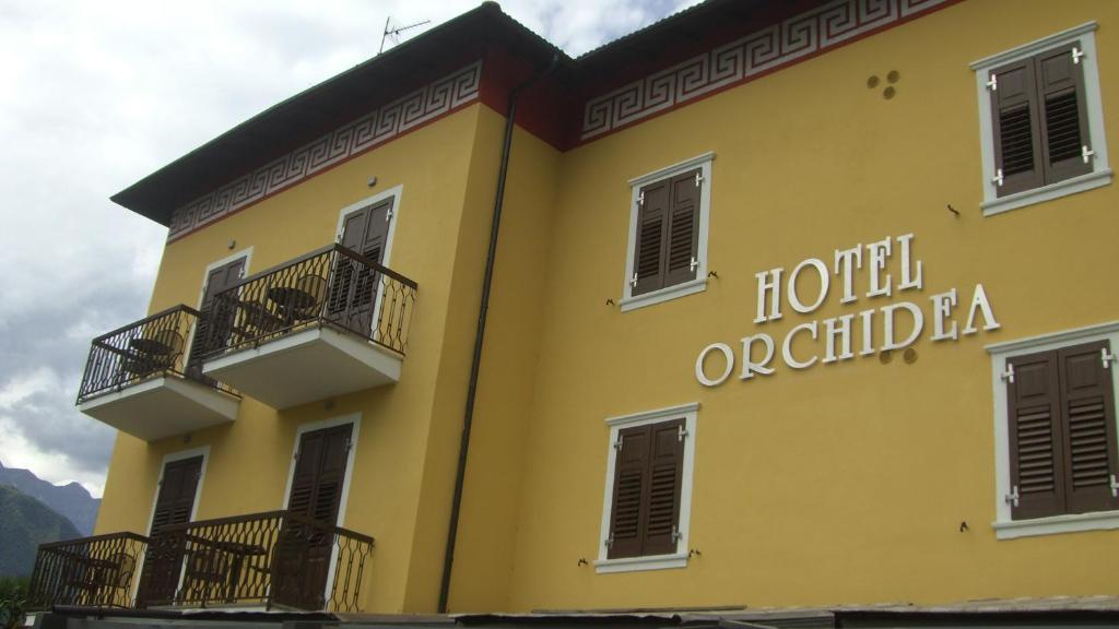 Albergo Garni Orchidea ريفا ديل غاردا المظهر الخارجي الصورة
