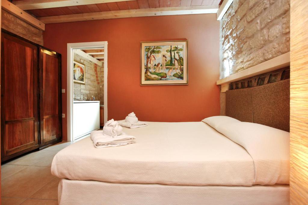 Albergo Garni Orchidea ريفا ديل غاردا الغرفة الصورة